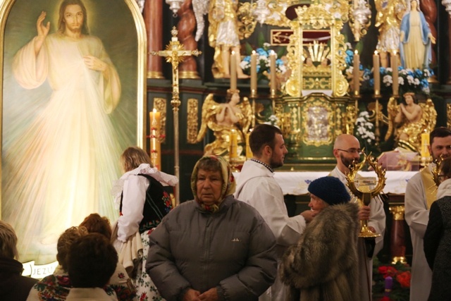 Znaki Bożego Miłosierdzia w Rychwałdzie