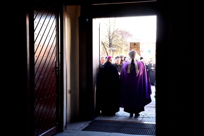 Otwarcie Bramy Miłosierdzia w Opolu