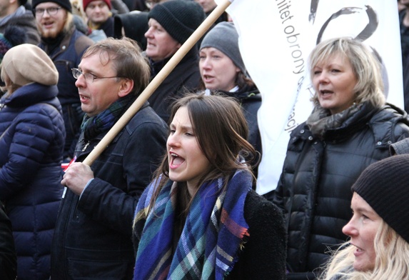 Obronimy konstytucję! - krzyczeli manifestanci