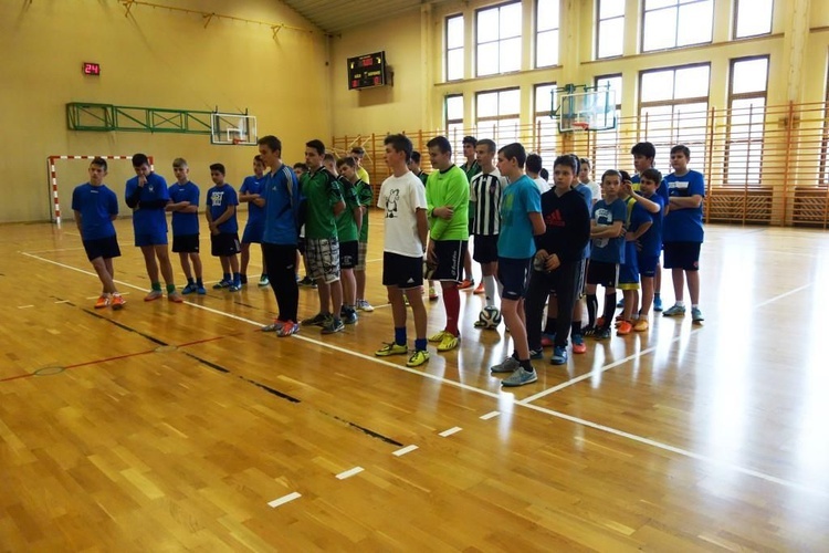Ministranci na boisku 