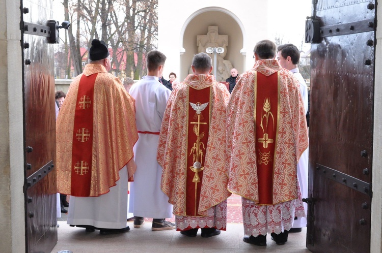 Brama Miłosierdzia w Szczepanowie