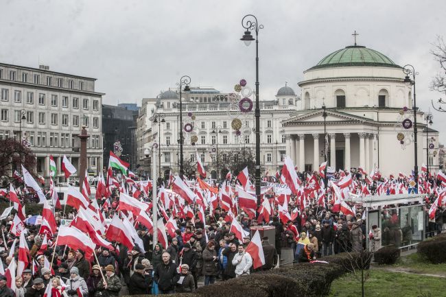 V Marsz Wolności i Solidarności. W drodze pod Belweder