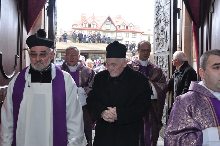 Brama Miłosierdzia w Bochni