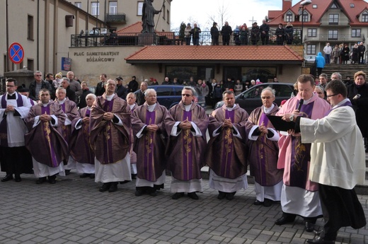 Brama Miłosierdzia w Bochni