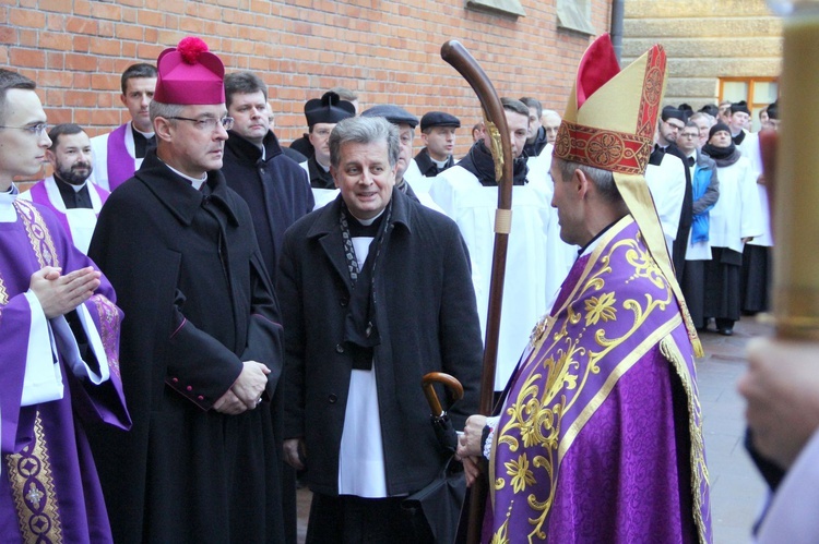 Otwarcie Bramy Miłosierdzia w tarnowskiej katedrze