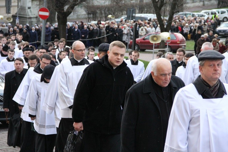 Otwarcie Bramy Miłosierdzia w tarnowskiej katedrze