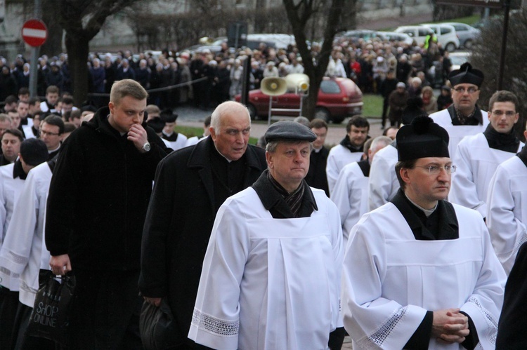 Otwarcie Bramy Miłosierdzia w tarnowskiej katedrze