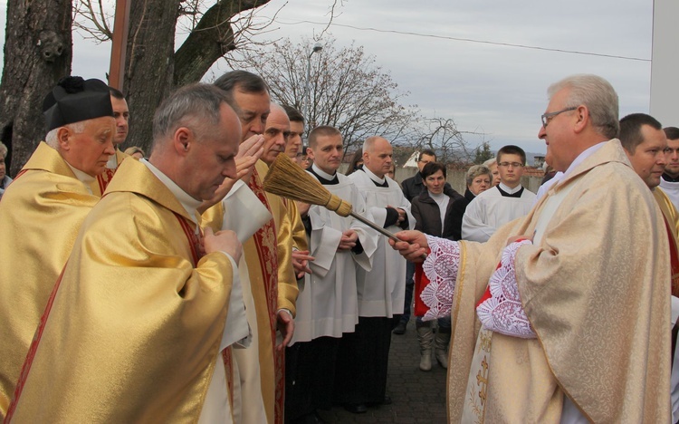 Otwarcie Bramy Miłosierdzia w tuchowskim sanktuarium