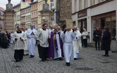 Miłosierdzie w stolicy Karkonoszy