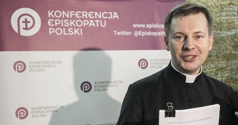 Relacja końcowa z synodu o rodzinie po polsku