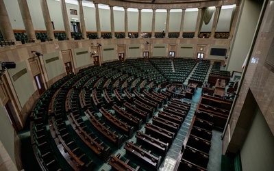 PiS: Trwają prace nad ustawą dot. TK