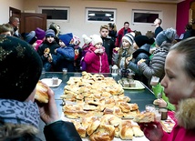 Po Mszy św. jest czas na wspólne śniadanie 