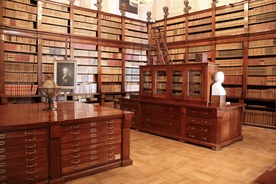 W Pałacu Rzeczypospolitej przechowywane są zbiory specjalne Biblioteki Narodowej