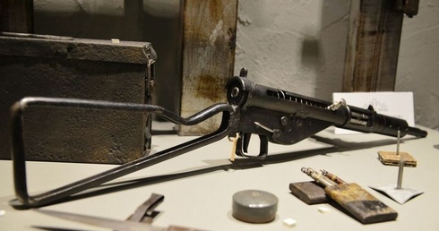Legendarne steny w Muzeum AK