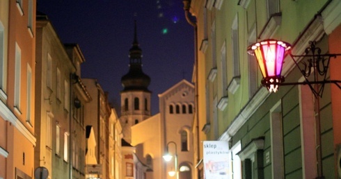 Adwentowa Noc Konfesjonałów