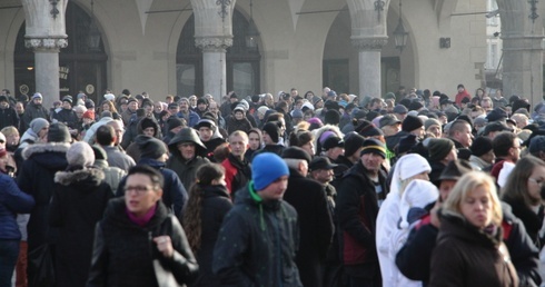 19. Wigilia dla potrzebujących na Rynku Głównym