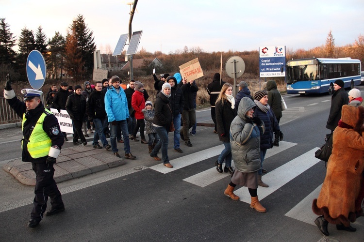 Protest mieszkańców Górki Narodowej