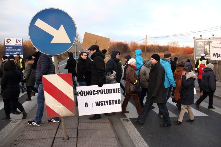 Protest mieszkańców Górki Narodowej