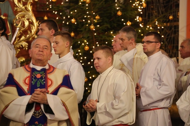 Góralska kolęda w kościele w Straconce