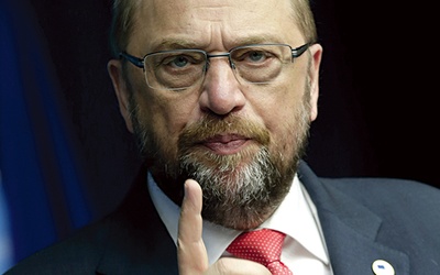 Martin Schulz, przewodniczący Parlamentu Europejskiego, jest ikoną unijnej poprawności politycznej. To Schulz miał czelność upominać Viktora Orbana, gdy ten powoływał się na wartości chrześcijańskie. To Schulz również pogroził palcem nowym polskim władzom, oskarżając je o dokonanie... zamachu stanu