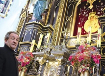  – To jeden z bogatszych i piękniejszych ołtarzy w naszej diecezji – uważa ks. proboszcz Wacław Michalski
