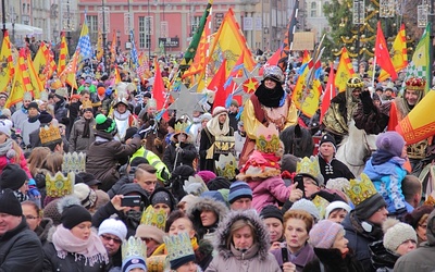 Oddadzą pokłon Królowi 