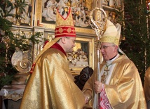 Rozpoczął się ingres bp. Tadeusza Lityńskiego