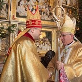 Rozpoczął się ingres bp. Tadeusza Lityńskiego