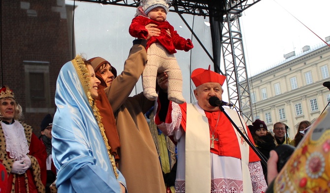 Kard. Dziwisz: Przyjmijcie młodzież na ŚDM!