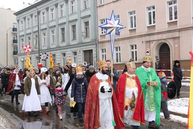 Orszak Trzech Króli 2016 w Oławie