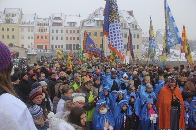 Orszak przez granicę