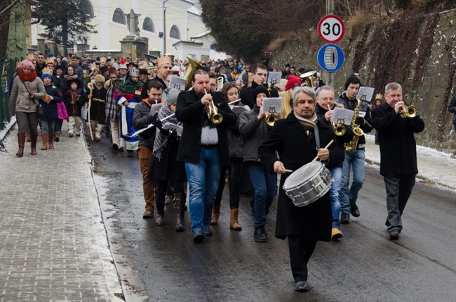 Orszak w Makowie Podhalańskim