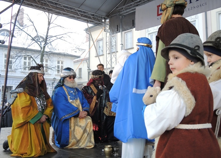 Orszak Trzech Króli w Bielsku-Białej AD 2016 - u celu, na rynku