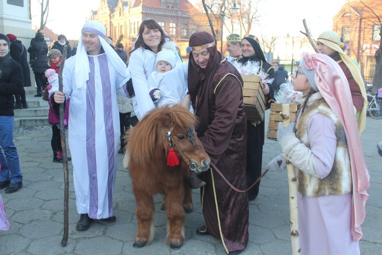 Przedszkolne kolędowanie w Kępnie  