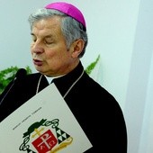 Decyzją bp. Henryka Tomasika mianowani księża należą do Rady Kapłańskiej i Rady Konsultorów przez najbliższe 5 lat