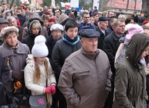 Ponad 70 procent wiernych uczestniczy w niedzielnych Mszach św.