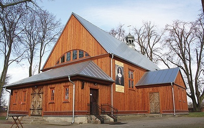 Odnowiony kościół w Lubowidzu został ogłoszony przez biskupa płockiego świątynią jubileuszową Roku Miłosierdzia