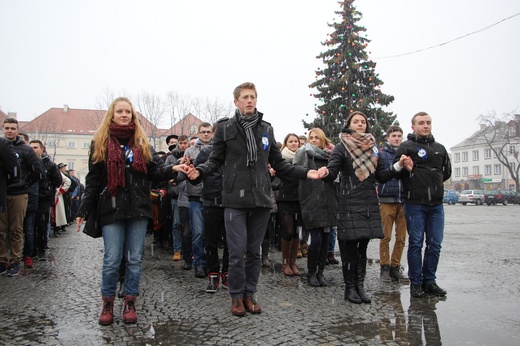 Polonez maturzystów w Łowiczu