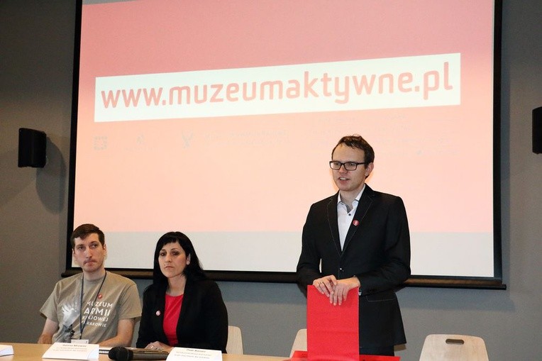Biało-czerwone Muzeum AK