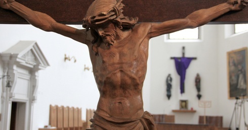 W obu warszawskich diecezjach wyznaczono w sumie 40 kościołów stacyjnych