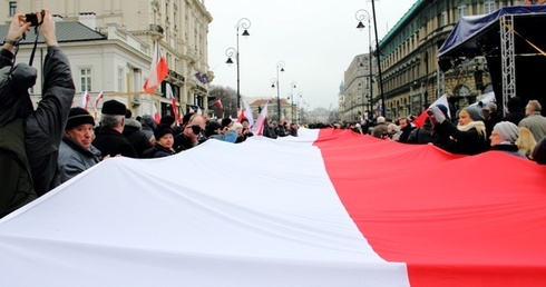 1050 Mszy św. w intencji Polski
