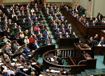 Sejm uchwalił nowe zasady kontroli operacyjnej