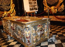 Odnowili sarkofag króla Batorego