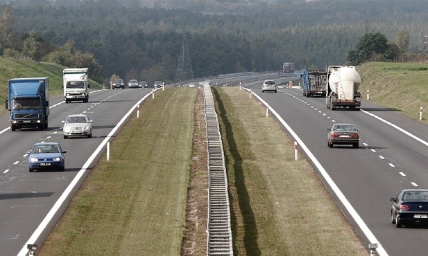 Papież apeluje o bezpieczeństwo na drogach