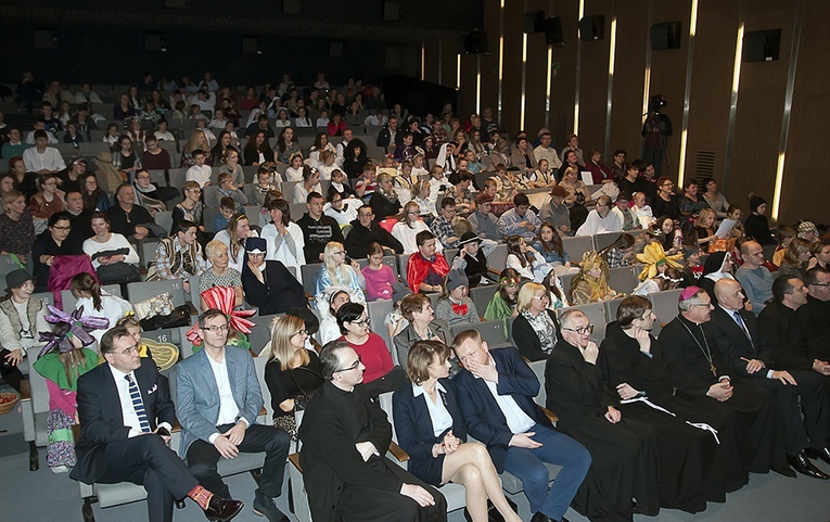Gala przeglądu "Idą kolędnicy"