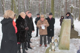 Po raz drugi uroczystości rocznicowe odbyły się na cmentzarzu "Strzelba", a nie pod czołgiem