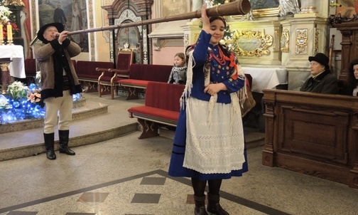 Dźwięki trombity Andrzeja Maciejowskiego rozpoczęły góralskie spotkanie