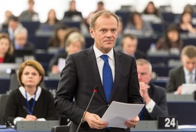 Tusk: Dwa miesiące, by pokonać kryzys migracyjny