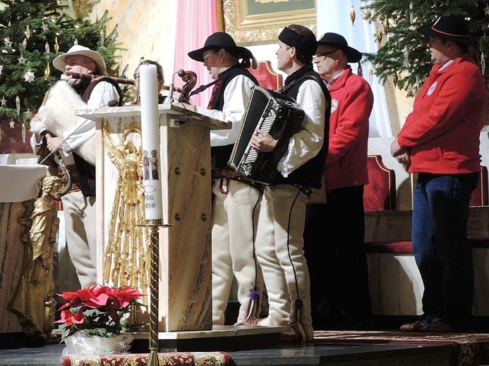 Kolędowanie niepełnosprawnych z Caritas