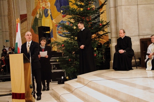 Wielki Krzyż Order Zasługi Węgier dla kard. Dziwisza